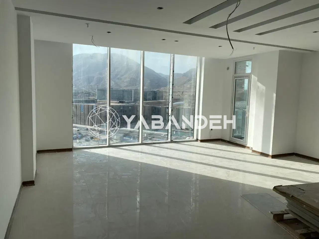 خرید و فروش در برج تریتیوم 1