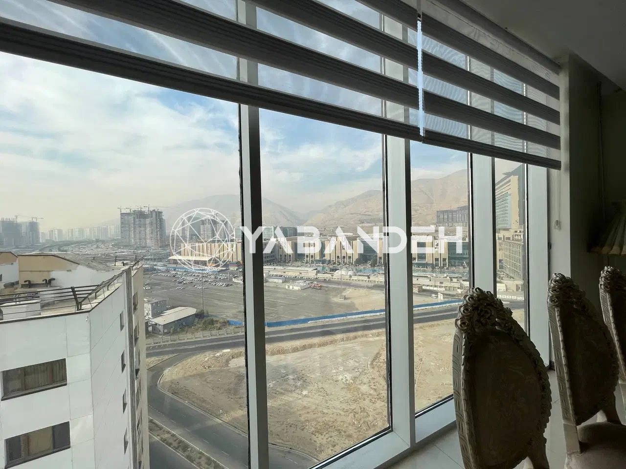خرید و فروش در برج تریتیوم 1
