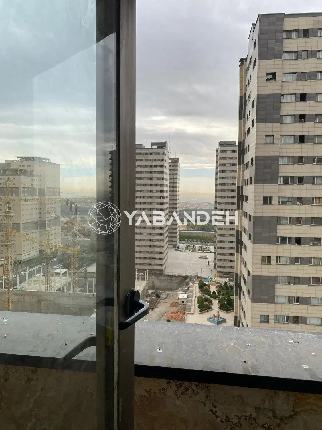 خرید و فروش و قیمت آپارتمان در برج خلبانان b6