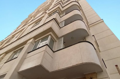 فروش 98 متر 2 خواب در برج شخصی ساز کم واحد سند تک برگ