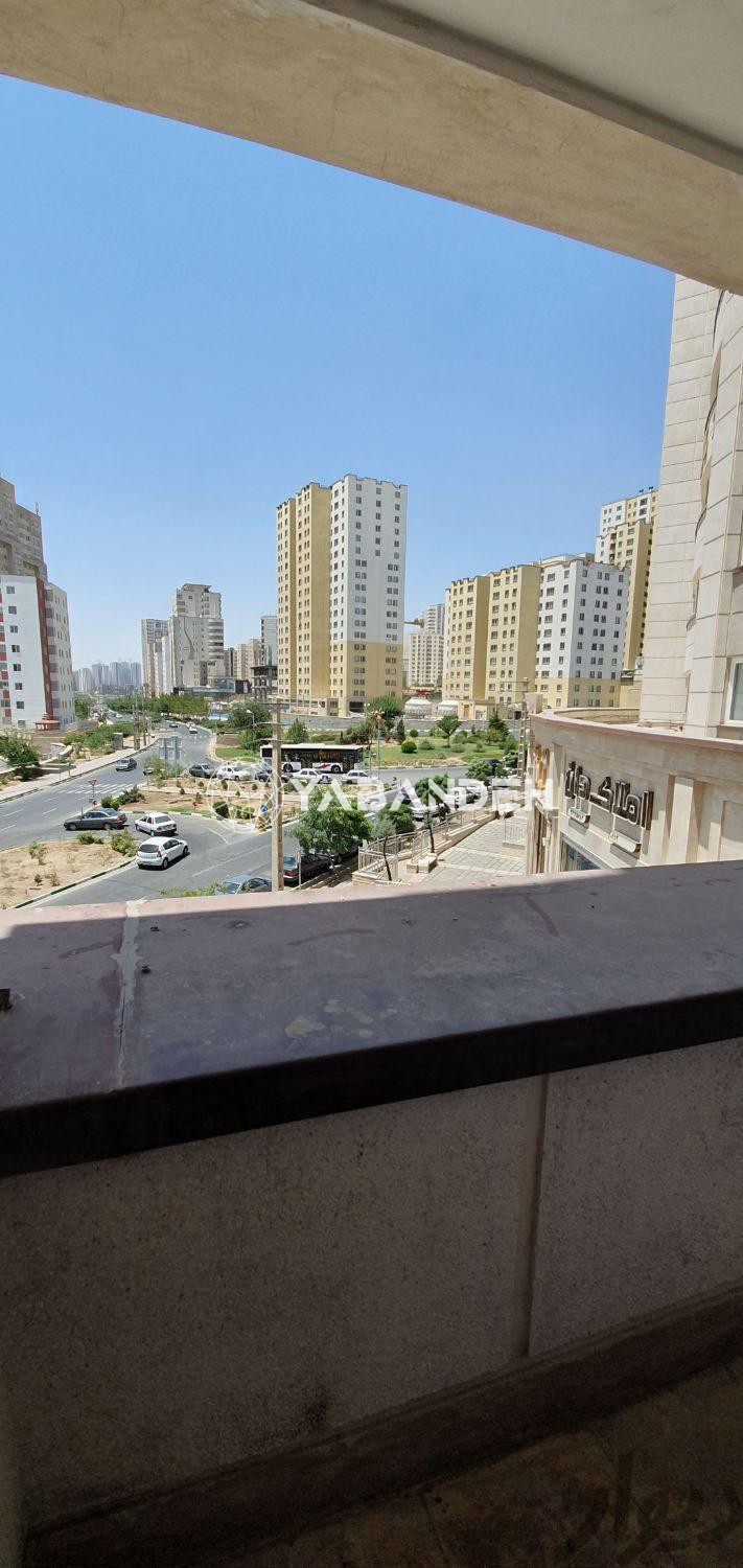 خرید و فروش آپارتمان در شهرک باقزی