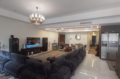 فروش آپارتمان در برج سران حکیم