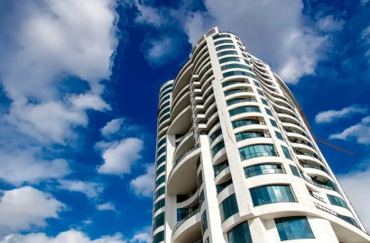 خرید و فروش در برج لکسون