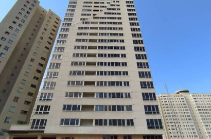 خرید و فروش در برج فرهیختگان