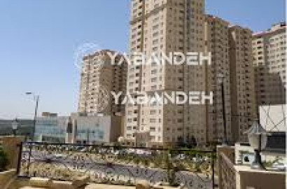 قیمت آپارتمان در برجهای صیاد دریاچه چیتگر