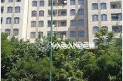 فروش واحد مسکونی درمجتمع شقایق باملند